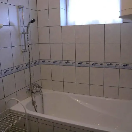 House And 19319 Holiday home