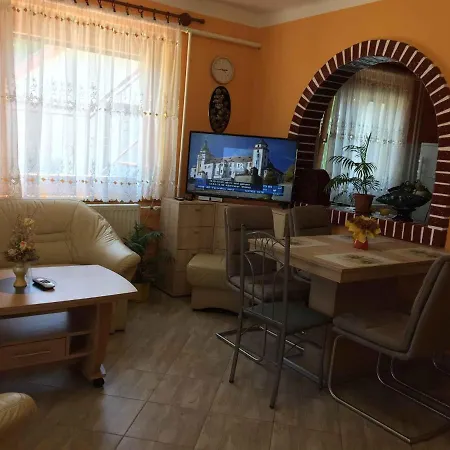 House And 19319 * Balatonmáriafürdő