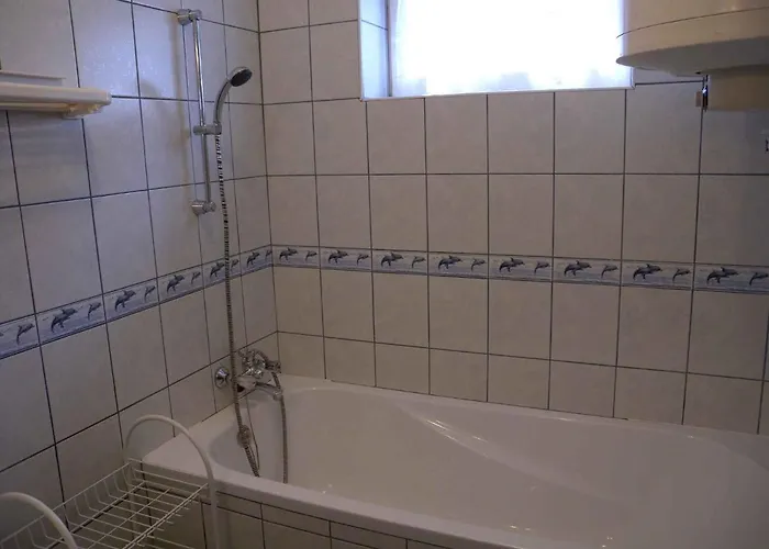 House And 19319 بيت للعطل
