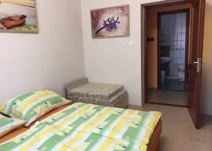 בית נופש House And 19319 *